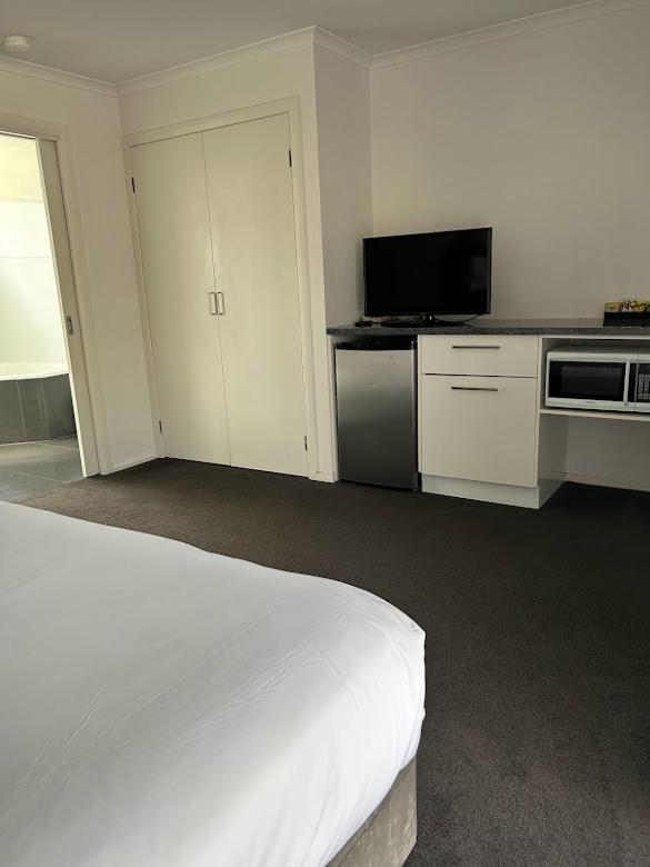 Best Western Colonial Village Motel Warrnambool Habitación foto
